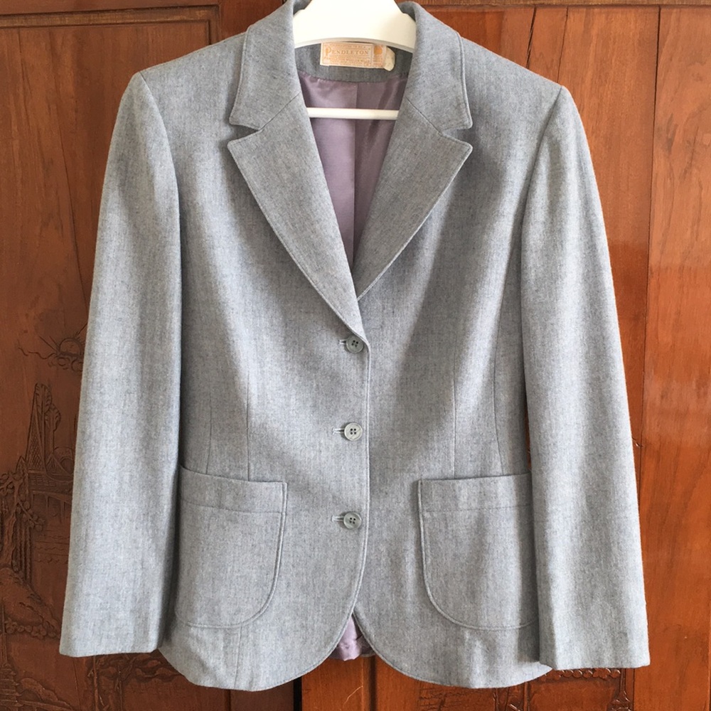 Tailored And Flattering Pendleton Wool Blazer - image 2